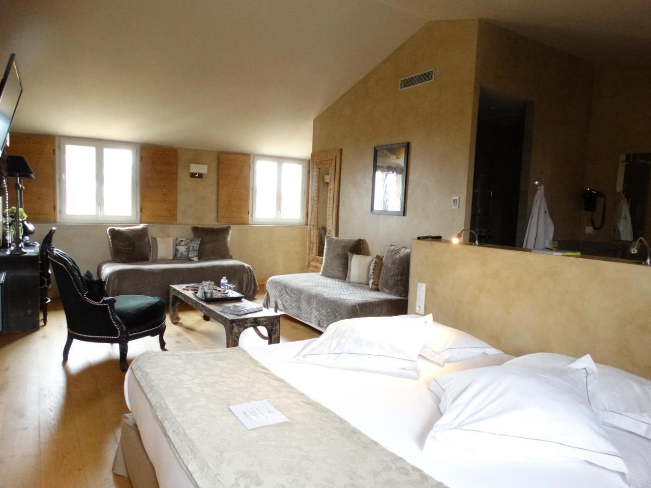 Charme & Business Hotel Lyon Лимоне Екстериор снимка